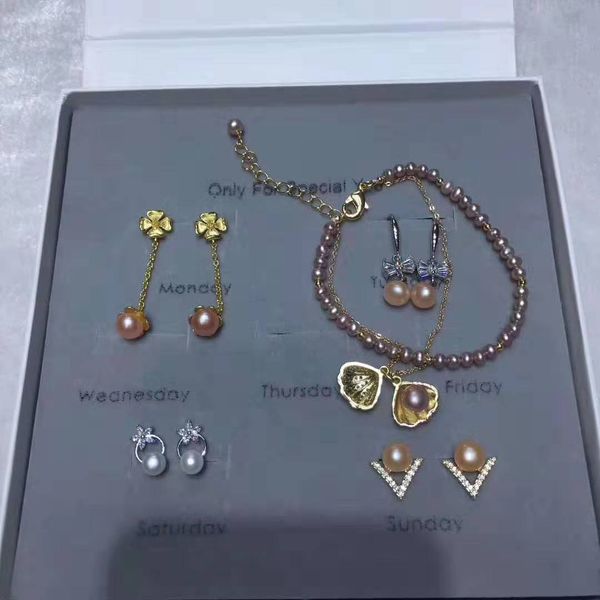 wholesale fine jewelry suit 14k gold plated earrings bracelet rings freshwater pearls jewelry with jewelry box set ing, Silver
wholesale fine jewelry suit 14k gold plated earrings bracelet rings freshwater pearls jewelry with jewelry box set ing, Silver