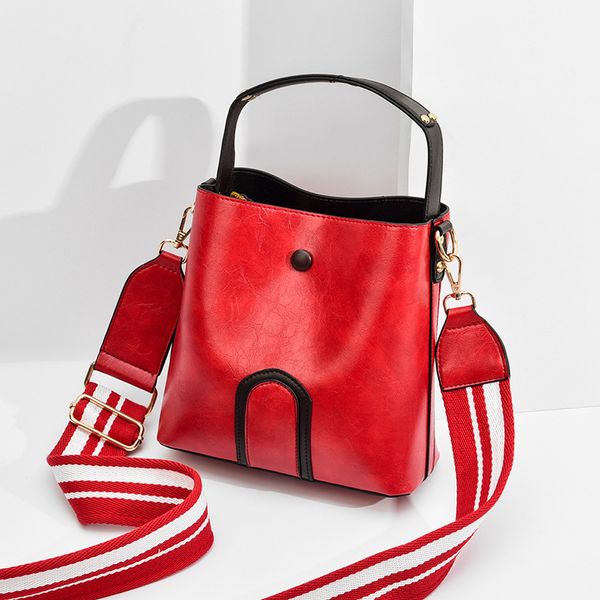leather bucket bag 2020 korean fashion shoulder portable shoulder messenger bag