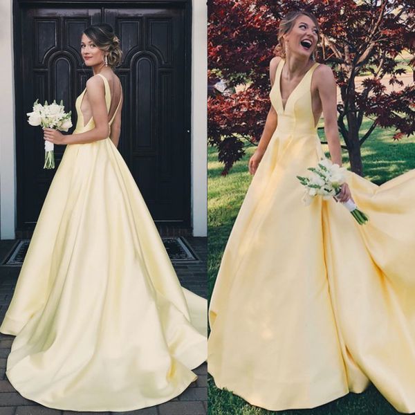 charming a line yellow satin prom dress v neck floor length backless party evening gowns with pockets, Black
charming a line yellow satin prom dress v neck floor length backless party evening gowns with pockets, Black