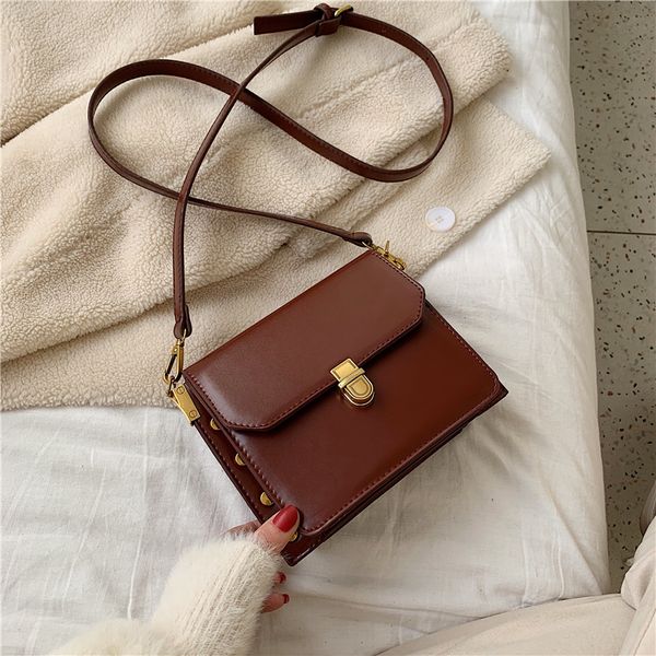 classical retro design leather shoulder bag female casual bag women's leather handbag ladies chain messenger
classical retro design leather shoulder bag female casual bag women's leather handbag ladies chain messenger