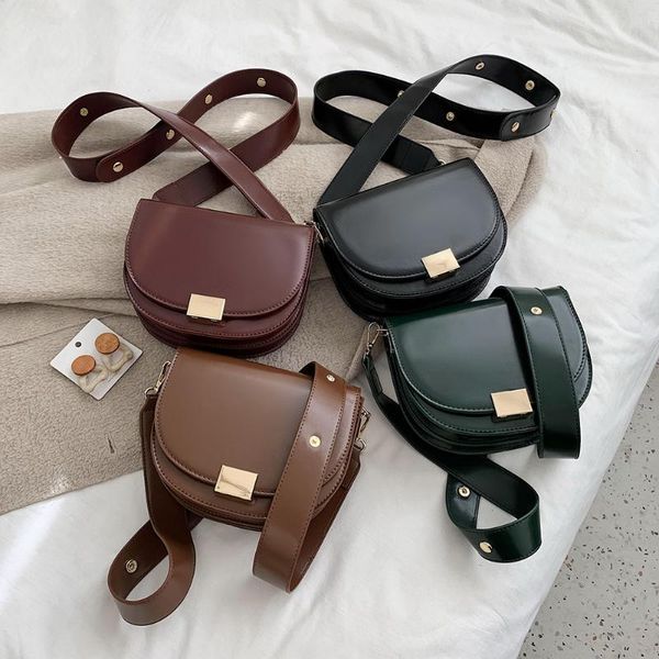 women fashion shoulder bags pu leather solid metal buckle small messenger bag delicate crossbody handbags 19x15.5x7cm
women fashion shoulder bags pu leather solid metal buckle small messenger bag delicate crossbody handbags 19x15.5x7cm