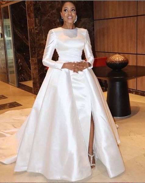 2020 modest long sleeve simple white stain wedding dresses long sleeves side silt sweep train bridal gowns custom made vestido de novia
2020 modest long sleeve simple white stain wedding dresses long sleeves side silt sweep train bridal gowns custom made vestido de novia