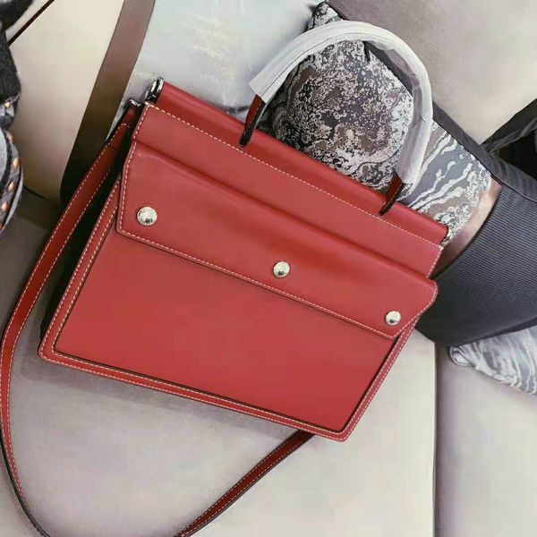 fashion designer women totes bags luxury lady designer crossbody bags with new style fashion women shoulder bag 3 color necessary lady cow
fashion designer women totes bags luxury lady designer crossbody bags with new style fashion women shoulder bag 3 color necessary lady cow