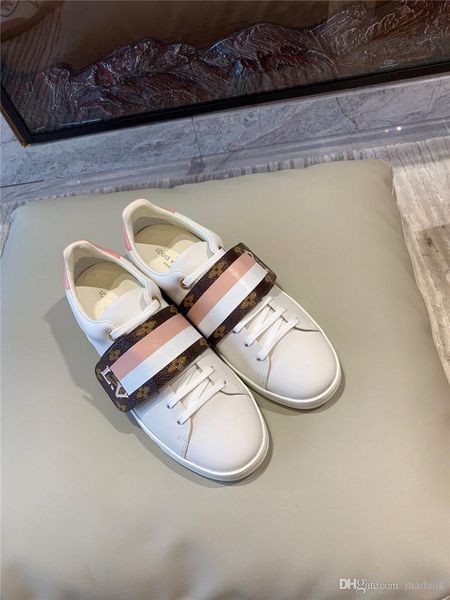 19fw white couple canvas shoes lazy shoes student cloth shoes womens flats white sneakers women yecq5, Black
19fw white couple canvas shoes lazy shoes student cloth shoes womens flats white sneakers women yecq5, Black