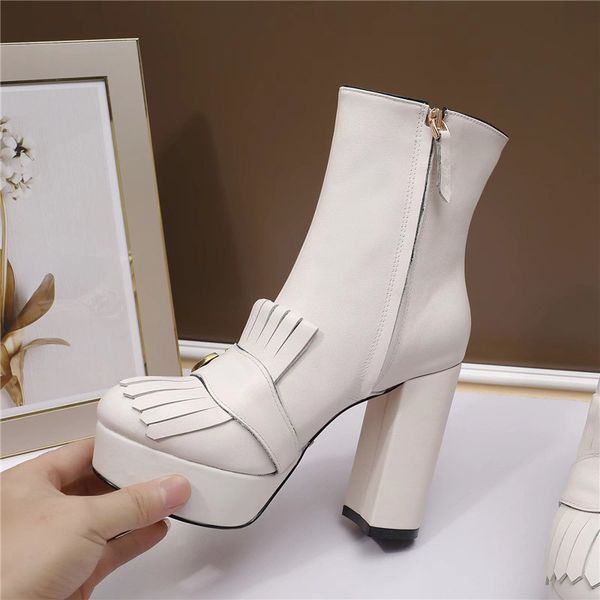 2020 luxury women shoes fashion luxury designer women shoes superstars famous luxury chunky heels platform ankle boots women dresses shoes, Black
2020 luxury women shoes fashion luxury designer women shoes superstars famous luxury chunky heels platform ankle boots women dresses shoes, Black