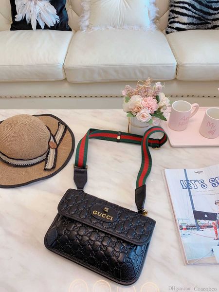 joyf selling womens single bag lady handbag using the european litchi granule platinum baotou layer cowhide shoulder 1
joyf selling womens single bag lady handbag using the european litchi granule platinum baotou layer cowhide shoulder 1