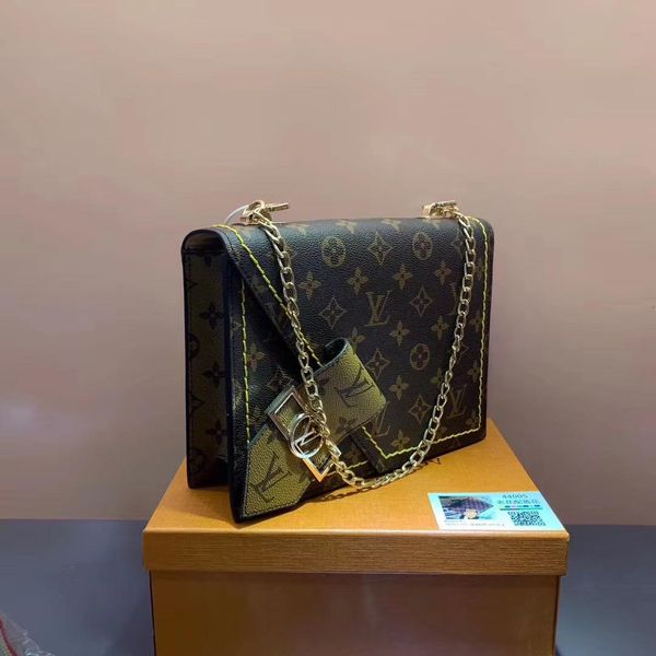 designer crossbody bag designer luxury handbag purses womens bags with letter fashion womens bag classic black and yellow color h84
designer crossbody bag designer luxury handbag purses womens bags with letter fashion womens bag classic black and yellow color h84