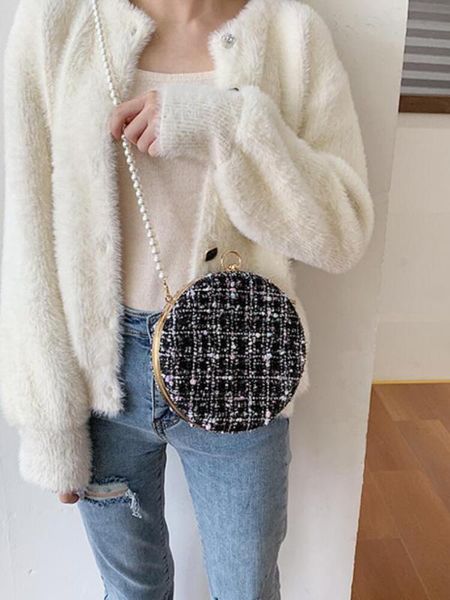 elegant female contrast color round bag 2019 fashion quality wool women's handbag pearl chain shoulder messenger bag
elegant female contrast color round bag 2019 fashion quality wool women's handbag pearl chain shoulder messenger bag