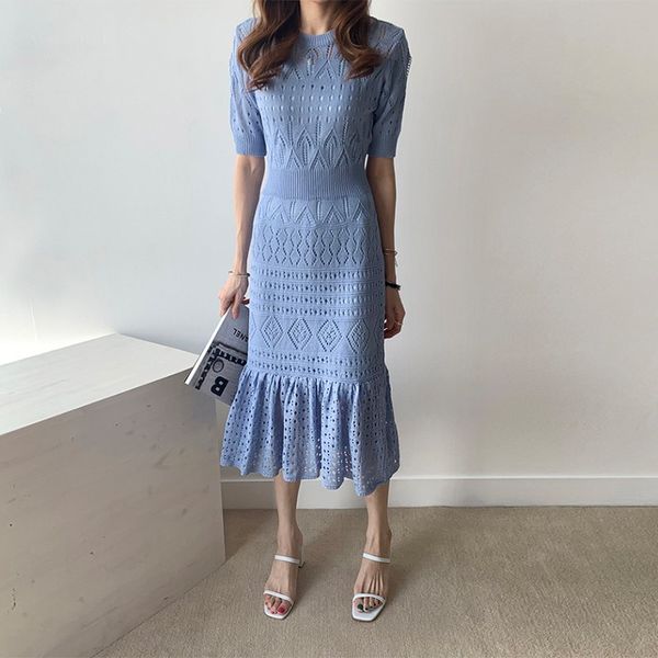 2020 sheath runway autumn women dresses elegant knitting sweater casual blue hollow out knitted slim pleated stretch white vestido, Black;gray 
2020 sheath runway autumn women dresses elegant knitting sweater casual blue hollow out knitted slim pleated stretch white vestido, Black;gray