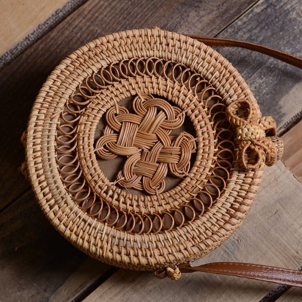 конструктор сумки кошелек ткачество сумка ручной работы женщин rattan сумка сплетенная лук мешки плеча пляжа стро дизайнер сумка кошелек
конструктор сумки кошелек ткачество сумка ручной работы женщин rattan сумка сплетенная лук мешки плеча пляжа стро дизайнер сумка кошелек