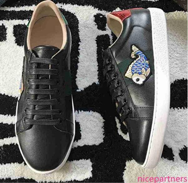 original box man woman casual shoes outdoors new designer fashion embroidery rabbit fish snake bear sneaker size 35-44
original box man woman casual shoes outdoors new designer fashion embroidery rabbit fish snake bear sneaker size 35-44