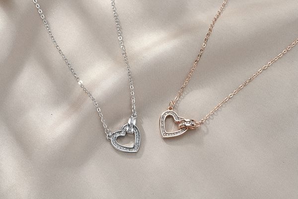 2019 new style design luxury double love necklace copper accessories romantic love necklace for women jewelry gifts, Silver 
2019 new style design luxury double love necklace copper accessories romantic love necklace for women jewelry gifts, Silver
