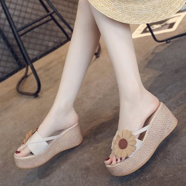 slippers women 2020 summer new fashion flock flowers wedge thick bottom 7cm flip flops wild non-slip beach shoes sandals women, Black
slippers women 2020 summer new fashion flock flowers wedge thick bottom 7cm flip flops wild non-slip beach shoes sandals women, Black