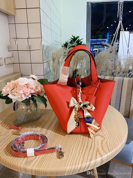 designer luxury handbag purse genuine leather hamz bucket style basket fashion totes litchi pattern designer ladies purse bag
designer luxury handbag purse genuine leather hamz bucket style basket fashion totes litchi pattern designer ladies purse bag