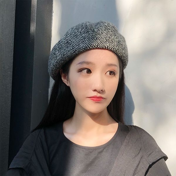 beret autumn and winter literary ladies three-dimensional solid color british retro knit painter hat breathable tide hat, Blue;gray
beret autumn and winter literary ladies three-dimensional solid color british retro knit painter hat breathable tide hat, Blue;gray