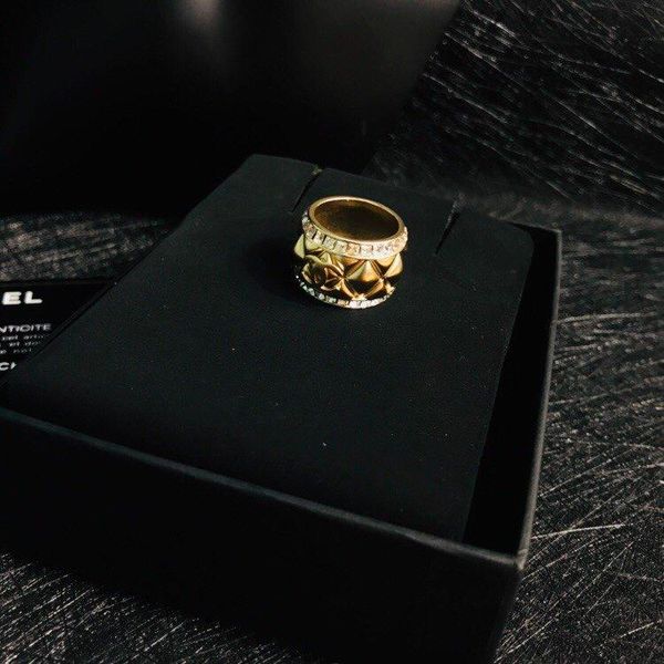 new diamond diamond ring for woman ring fashion personality ring luxury design jewelry supply, Silver
new diamond diamond ring for woman ring fashion personality ring luxury design jewelry supply, Silver