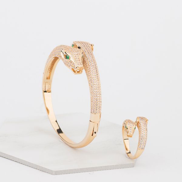 women two leopard head bangle rose golden diamond animal open bangles charms wedding jewelry, Black
women two leopard head bangle rose golden diamond animal open bangles charms wedding jewelry, Black