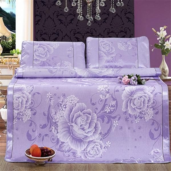 2019 summer new ice silk mat three-piece foldable jacquard gift ice silk mat pillowcase bedding sheets double
2019 summer new ice silk mat three-piece foldable jacquard gift ice silk mat pillowcase bedding sheets double