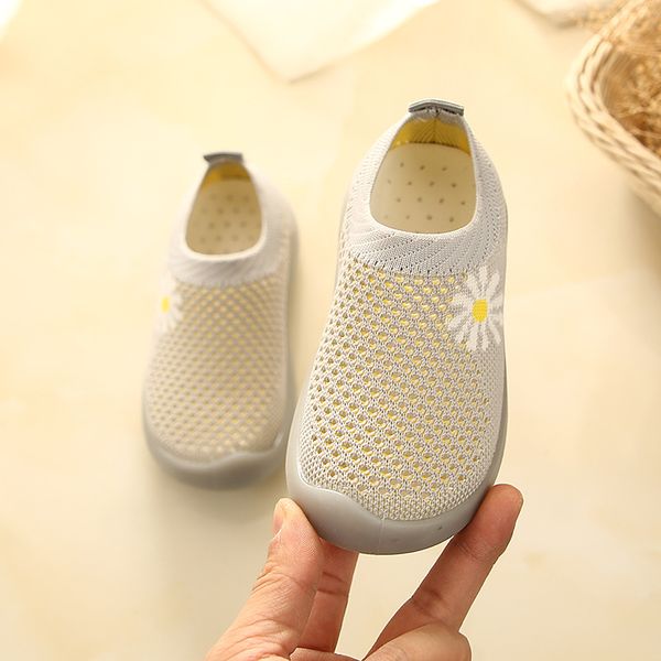 summer children's air mesh breathable sports shoes casual daisy flower soft girls wild sneakers for kids boys toddler baby shoes, Black;red
summer children's air mesh breathable sports shoes casual daisy flower soft girls wild sneakers for kids boys toddler baby shoes, Black;red