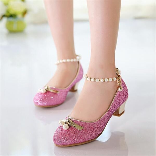fashion girls leather shoes 2019 spring and summer new children' shoes high heels princess sandals girls dress wedding, Black;grey
fashion girls leather shoes 2019 spring and summer new children' shoes high heels princess sandals girls dress wedding, Black;grey