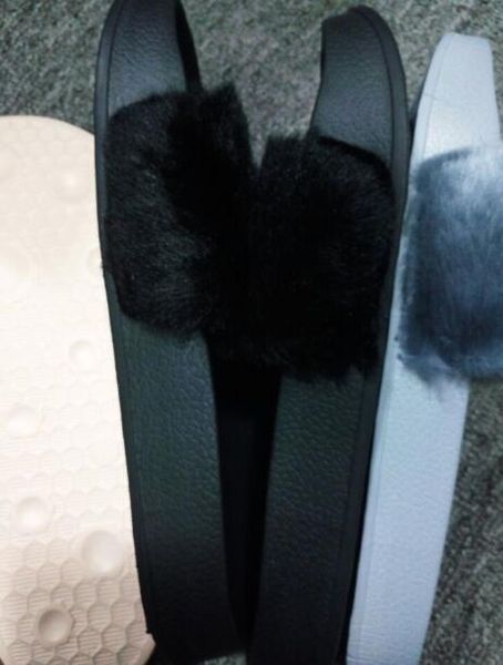 совершенно новый 2018 rihanna leadcat fenty меховые горки-слайд сандалии женские тапочки розничная продажа с коробкой и пыльными мешками us5, Black
совершенно новый 2018 rihanna leadcat fenty меховые горки-слайд сандалии женские тапочки розничная продажа с коробкой и пыльными мешками us5, Black