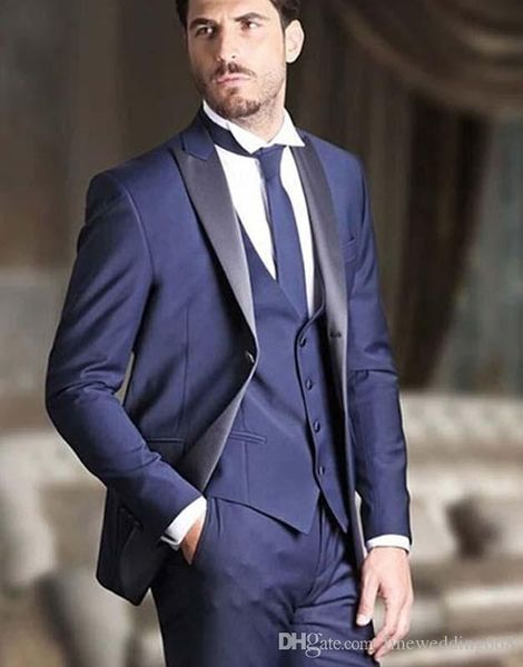 one button groomsmen peak lapel wedding groom tuxedos men suits wedding/prom/dinner man blazer(jacket+tie+vest+pants) 613, Black;gray
one button groomsmen peak lapel wedding groom tuxedos men suits wedding/prom/dinner man blazer(jacket+tie+vest+pants) 613, Black;gray