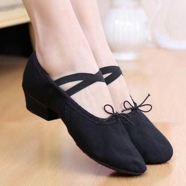 2019 women's shoes solid color canvas shoes latin dance modern dance ballroom single
2019 women's shoes solid color canvas shoes latin dance modern dance ballroom single