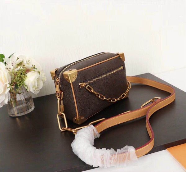 mini soft trunk designer satche designer clutch box original handbags evening bags leather purse fashion box brick messenger shoulder bag
mini soft trunk designer satche designer clutch box original handbags evening bags leather purse fashion box brick messenger shoulder bag