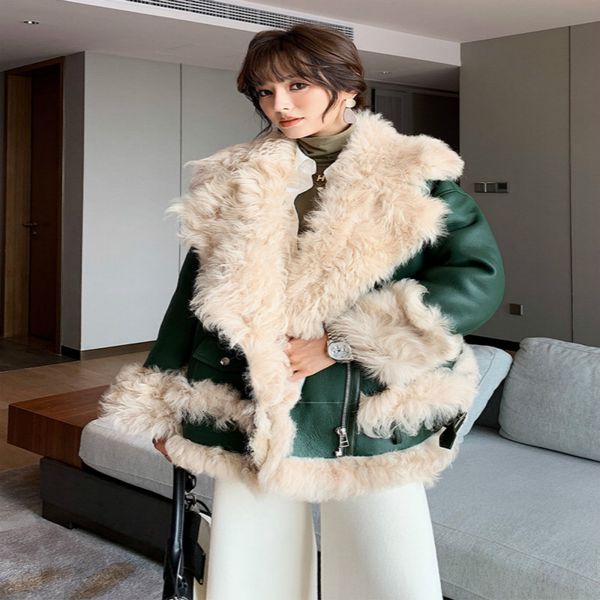 natural sheep fur coat women genuine leather real fur jacket double-faced luxury sheep shearling winter coat women hiver 122, Black
natural sheep fur coat women genuine leather real fur jacket double-faced luxury sheep shearling winter coat women hiver 122, Black