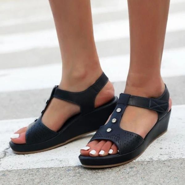 women sandals summer shoes for women beach shoes low heels wedges flip flops flat sandals, Black
women sandals summer shoes for women beach shoes low heels wedges flip flops flat sandals, Black