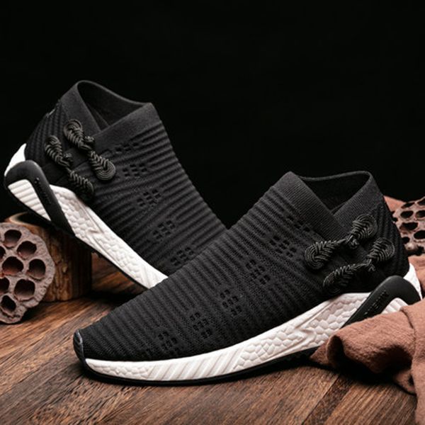 onemix men motion running shoes chinese feature 270 light sport shoes high rebound slip-on breathable mesh sneakers 1253
onemix men motion running shoes chinese feature 270 light sport shoes high rebound slip-on breathable mesh sneakers 1253