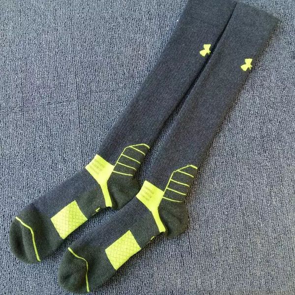 15% outdoor men and women thickening sports ski socks long mountain climbing walking men and women riding warm breathable
15% outdoor men and women thickening sports ski socks long mountain climbing walking men and women riding warm breathable