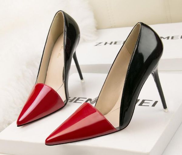 pointed hollow single shoe, fashion transparent spell color light high-heeled shoes, Black
pointed hollow single shoe, fashion transparent spell color light high-heeled shoes, Black