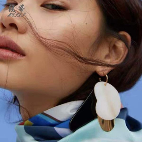 irregular resin dangle earrings for women bohemian holiday style chandelier earring luxury fashion jewelry gift for gf ing, Silver
irregular resin dangle earrings for women bohemian holiday style chandelier earring luxury fashion jewelry gift for gf ing, Silver
