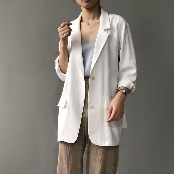 2020 summer new simple and wild solid color suit jacket female thin section sunscreen nine-point sleeve jacket female, White;black
2020 summer new simple and wild solid color suit jacket female thin section sunscreen nine-point sleeve jacket female, White;black