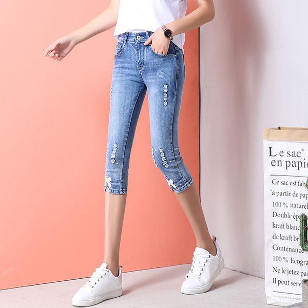 plus size stretch capris jeans women knee length denim women's skinny jeans with a high waist capri female summer 3003, Blue
plus size stretch capris jeans women knee length denim women's skinny jeans with a high waist capri female summer 3003, Blue