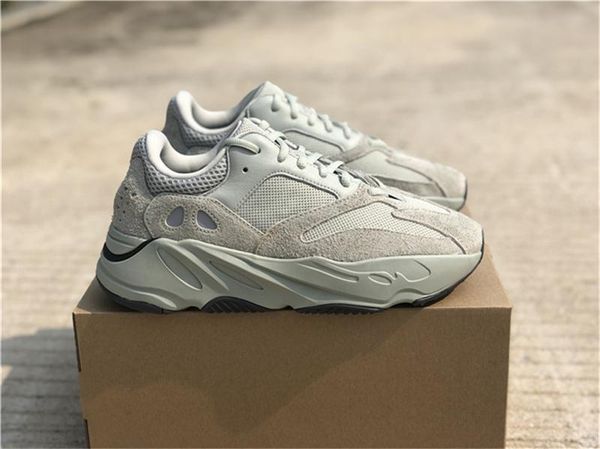 2020 authentic 700 v2 salt eg7487 originals kanye west man women outdoor shoes runner wave mauve static inertia geode sneakers with box
2020 authentic 700 v2 salt eg7487 originals kanye west man women outdoor shoes runner wave mauve static inertia geode sneakers with box