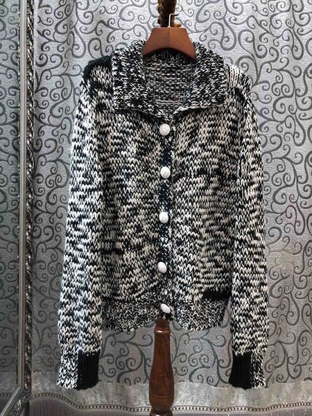 breasted lapel new winter 2019 women's long-sleeved knit cardigan sweater 1119, White
breasted lapel new winter 2019 women's long-sleeved knit cardigan sweater 1119, White