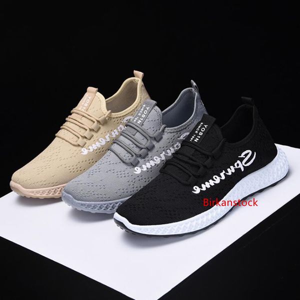 men running shoes mens light grey sports sneakers breathable triple black brown mesh outdoor shoes ing
men running shoes mens light grey sports sneakers breathable triple black brown mesh outdoor shoes ing