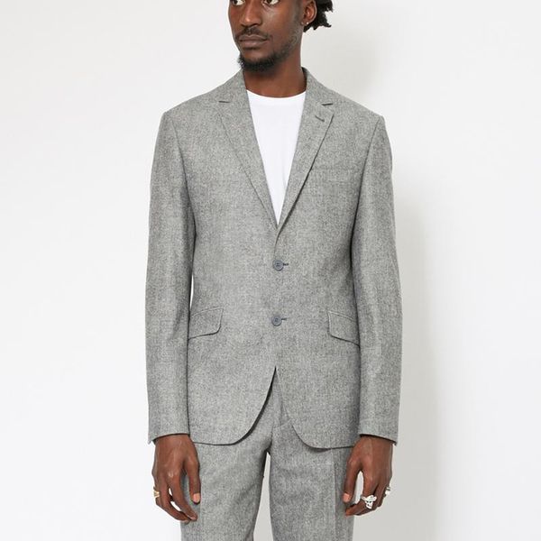 gray mens wedding tuxedos 2019 notched lapel two button groom pants suits custom made handsome 2 pieces men blazer, Black;gray
gray mens wedding tuxedos 2019 notched lapel two button groom pants suits custom made handsome 2 pieces men blazer, Black;gray