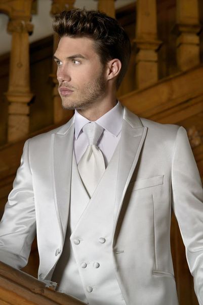 2019 new latest coat wedding italian ivory satin double breasted vest men suit slim fit 3 pieces tuxedo custom groom mens suits, White;black
2019 new latest coat wedding italian ivory satin double breasted vest men suit slim fit 3 pieces tuxedo custom groom mens suits, White;black
