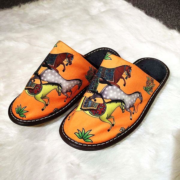 luxury european baroque classic print designer bath slippers for men women autumn winter slippers comfortable cotton new arrival home shoes, Blue;gray
luxury european baroque classic print designer bath slippers for men women autumn winter slippers comfortable cotton new arrival home shoes, Blue;gray