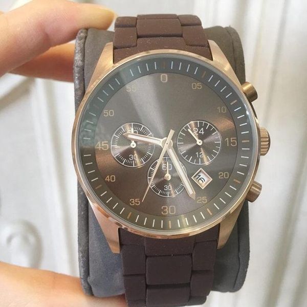 new mens military sports watch quality steel case rubber band wholesale new watch mens, Slivery;brown
new mens military sports watch quality steel case rubber band wholesale new watch mens, Slivery;brown