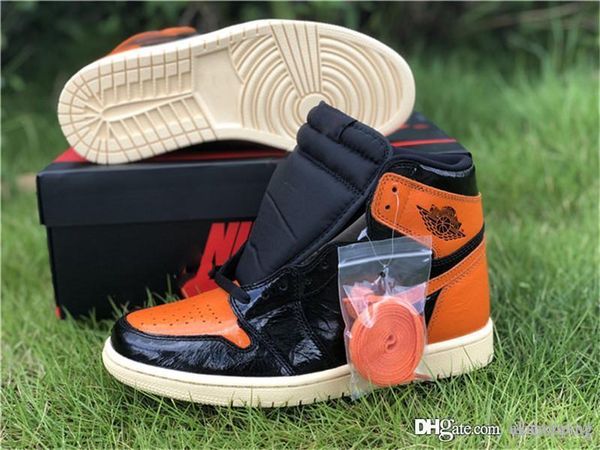 2019 est authentic air 1 shattered backboard 3.0 black orange mens basketball shoes sports sneakers 555088-028 with original box
2019 est authentic air 1 shattered backboard 3.0 black orange mens basketball shoes sports sneakers 555088-028 with original box