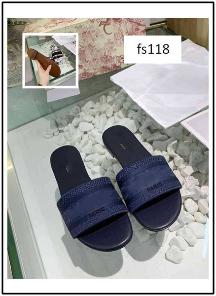wholesale new dazzle flowers slippers summer woman beach alphabet slippers designer embroidery woman shoes 3 3, Black
wholesale new dazzle flowers slippers summer woman beach alphabet slippers designer embroidery woman shoes 3 3, Black