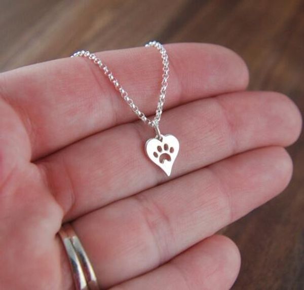 fashion dog paw print heart necklace for women spring style animal pet puppy palm paw mark print necklace choker n214, Silver
fashion dog paw print heart necklace for women spring style animal pet puppy palm paw mark print necklace choker n214, Silver