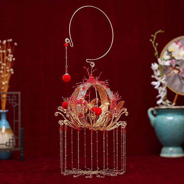 exquisite chinese style lantern red xiuhe costume wedding bridal holding flowers fairy bridal bouquets tassels p props la353
exquisite chinese style lantern red xiuhe costume wedding bridal holding flowers fairy bridal bouquets tassels p props la353