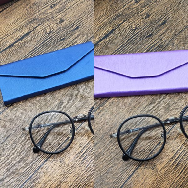 triangle folding toothpick pattern anti-pressure myopia box case presbyopic glasses case optical presbyopic glasses box
triangle folding toothpick pattern anti-pressure myopia box case presbyopic glasses case optical presbyopic glasses box