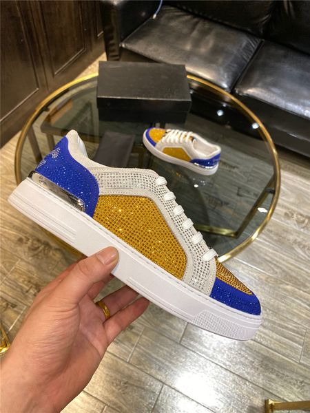2020 new men's classic rhinestone rivets genuine leather low-casual shoes luxurious sneakers boots fashion sports shoes, Black
2020 new men's classic rhinestone rivets genuine leather low-casual shoes luxurious sneakers boots fashion sports shoes, Black