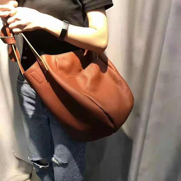 100% soft genuine leather handbags women bags shoulder crossbody bags female large bucket bag bolsa feminina
100% soft genuine leather handbags women bags shoulder crossbody bags female large bucket bag bolsa feminina